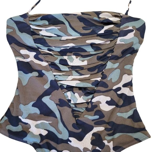 Olivaceous NWT Camouflage Body Suit Top Small - Picture 2 of 12